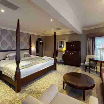 CBH Oakley Hall Hotel Rooms