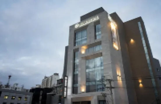 Busan Brown Dot Guseo Station Branch Hoteles cerca de Templo Beomeosa