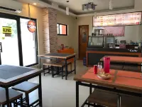 Guest Hotel Hotels in Pili