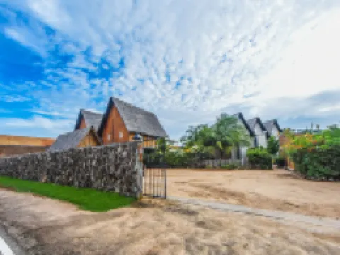 Maalu Maalu Resort & Spa - Thema Collection Hotels in Batticaloa