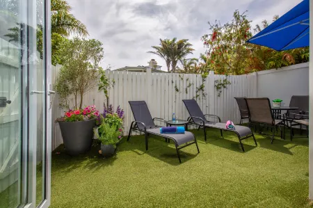 One on Bollard Отели рядом с достопримечательностью «Knysna Driving Range»