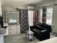 Fox Homestay Apartment