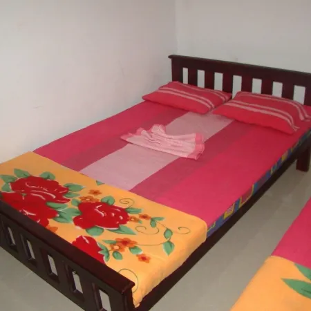 Ella Sashen Hotel