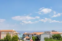 Amalthia Luxury Suites - Ocean View