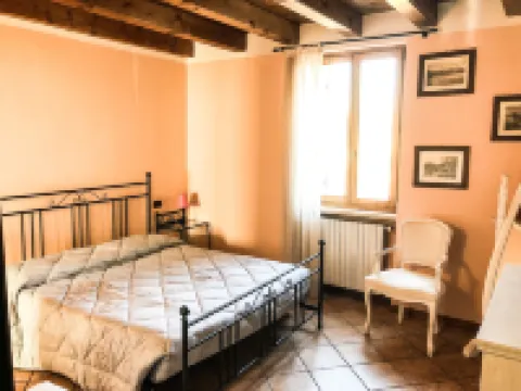 Le Finestre Su Borghetto Hotels in Valeggio sul Mincio