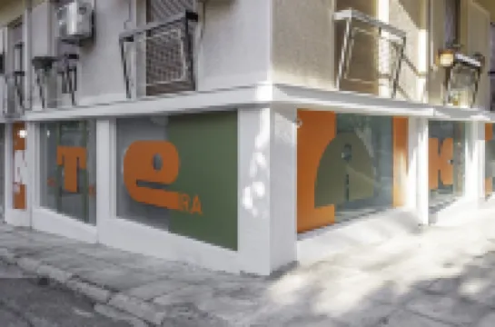 กาบินส์ สลีปปิ้ง โรงแรมในKoukaki