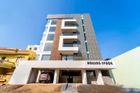 Rolling Space Hotels near Pondicherry University Beach