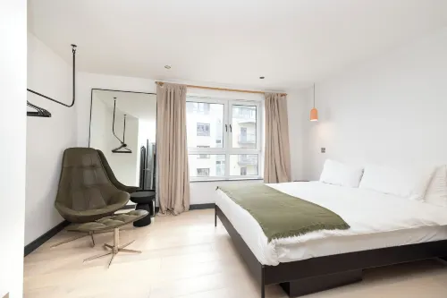 Joivy Fabulous 2Br Apartment with Terrace and Bay View Hotels in Burntisland