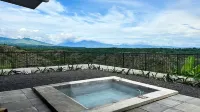 Destino Hotel & Hot Spring Hotels in Bagaces