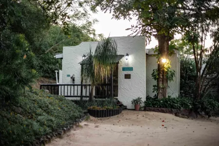 Thulamela Bed and Breakfast Отели в г. Хейзивью