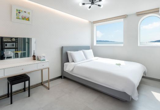 강화 라파밀리아 펜션 실내 이미지