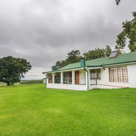 Hoyohoyo Machadostud Lodge Отели в г. Белфаст