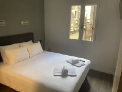 城堡酒店 貝納克和卡澤納克酒店