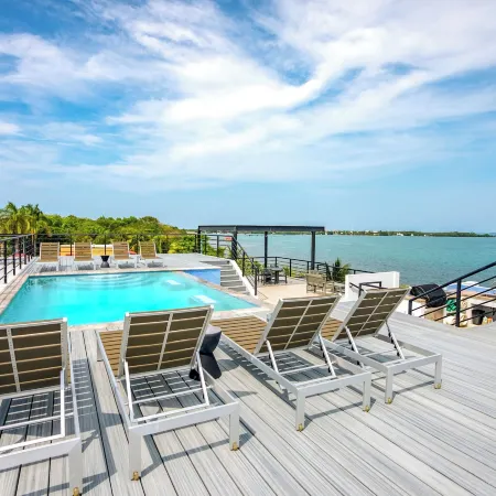 Sunset Gecko Condos - Unit 1A