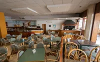 Golden Beach Resort & Spa - breakfast