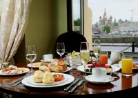 Baltschug Kempinski Moscow Hotels in Moscow