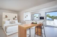 Nova Luxury Suites - Pysäköinti