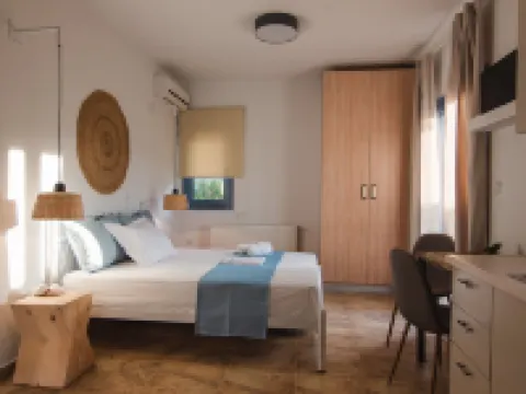 Kallisti Studios & Apartments Hotels in Skiros