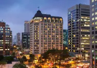 Gran Estanplaza Berrini Hotels near Galeria Superficie