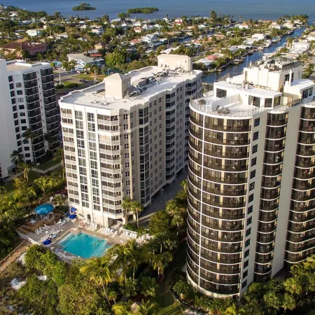 GullWing Beach Resort
