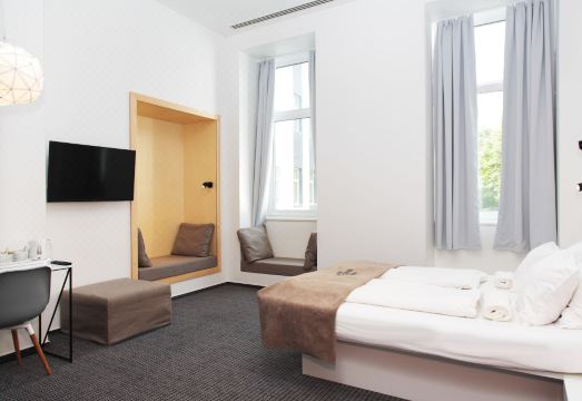 Maverick Budapest Soho의 편안한 공용 공간