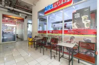 The Suite Metro Apartment by King Official - Wifi