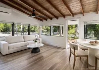 ไพน์สแอนด์ปาล์มสรีสอร์ท