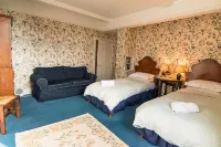 Church House Kington Hotels near Kington Museum