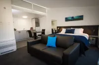 歐羅拉喬治飯店