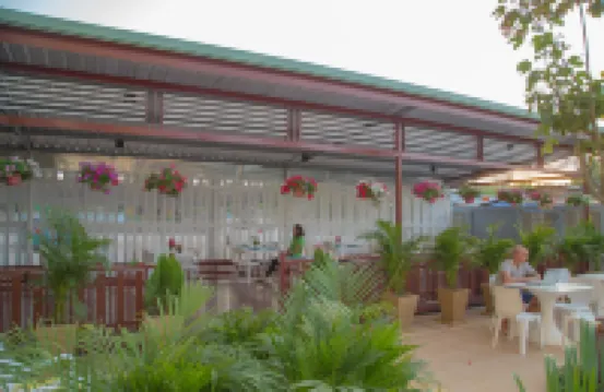 Smile Residence Hotel berhampiran Phuket Botanic Garden