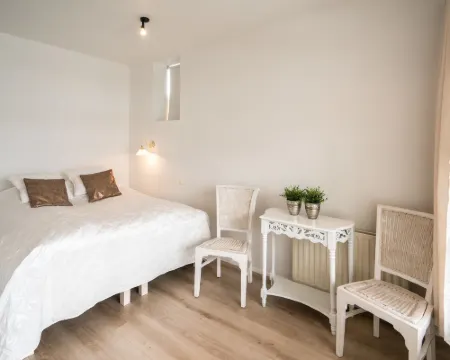 River Apartments โรงแรมในเซลฟอส