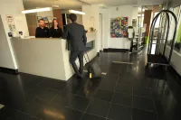 호텔 치노 캠프 힐 호텔