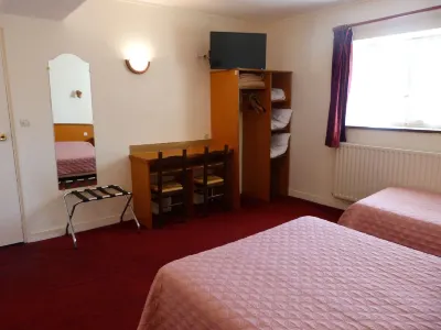 Hôtel le Clos St Jacques Hotels in Provins