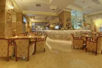 Garni Hotel Planeta Inn - Bares