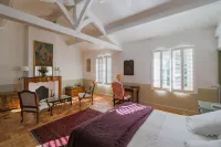 1 Logis à Domme - Piscine & Spa Hotels in Saint-Cirq-Madelon