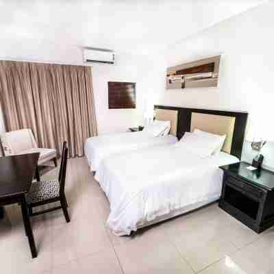 The George Hotel Rooms