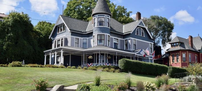 The Hancock House Hotele w: Dubuque County