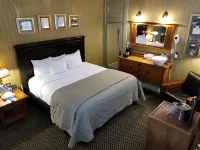 1905 Basin Park Hotel