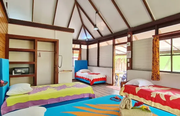 萊斯 3 瀑布旅館