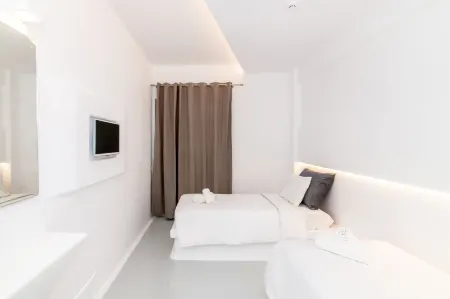 Byzantio City Hotel Отели в г. Triantaros