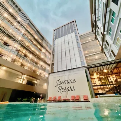 Jasmine Resort Sriracha Hotels near Assumption College Sriracha