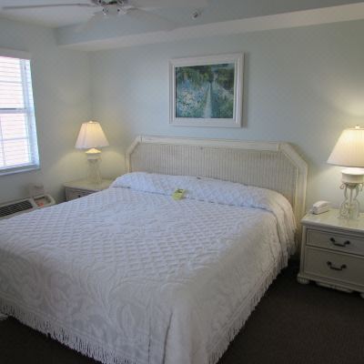 Apartment, Multiple Beds, Partial Ocean View Edison Beach House Promo Code