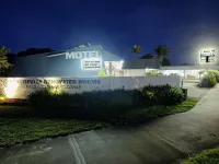 Bali Hi Motel Hotels in Tuncurry
