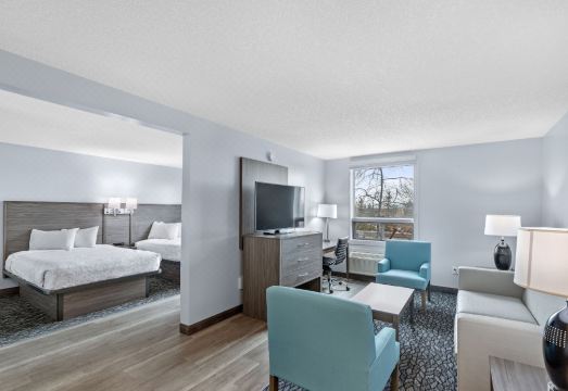 에메랄드 호텔 & 스위트 객실