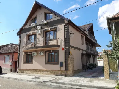 Vila Fortuna Auri Hotels in Baile Felix