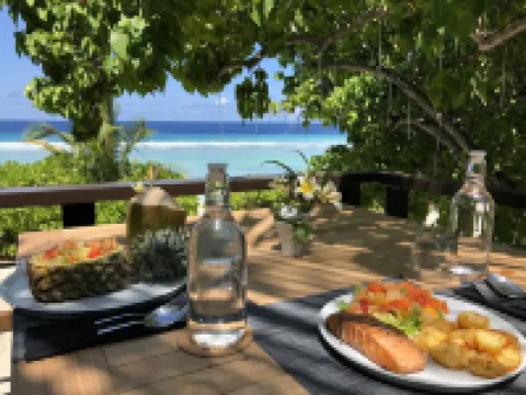 Atollkey Hotels in Dhigurah