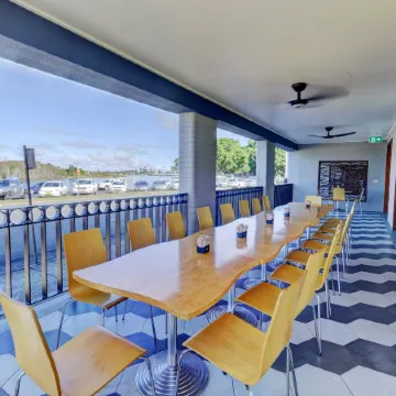 Lakes and Ocean Hotel Forster