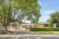 Garden City Motor Inn