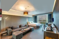 Hotel 72 Sharjah Waterfront - 5-Star