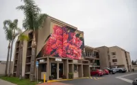 Hotel Milagro Hotels near JCPenney